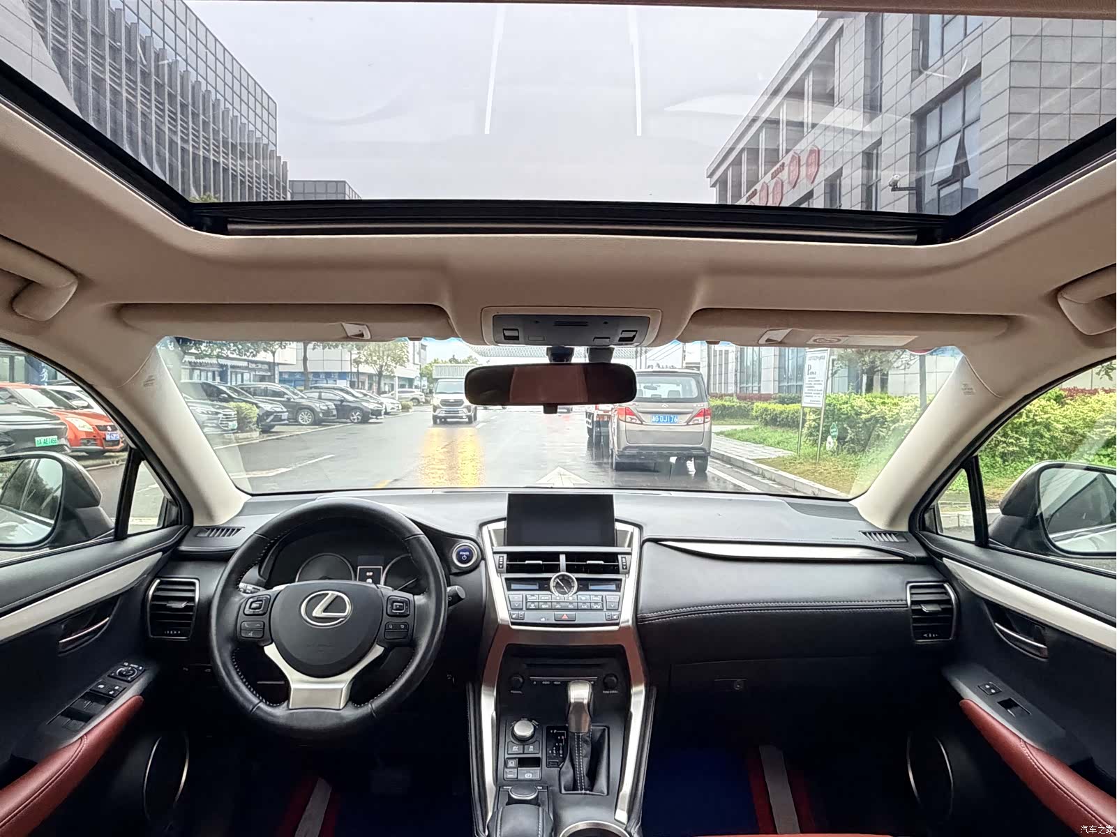 Lexus NX, 2017 13