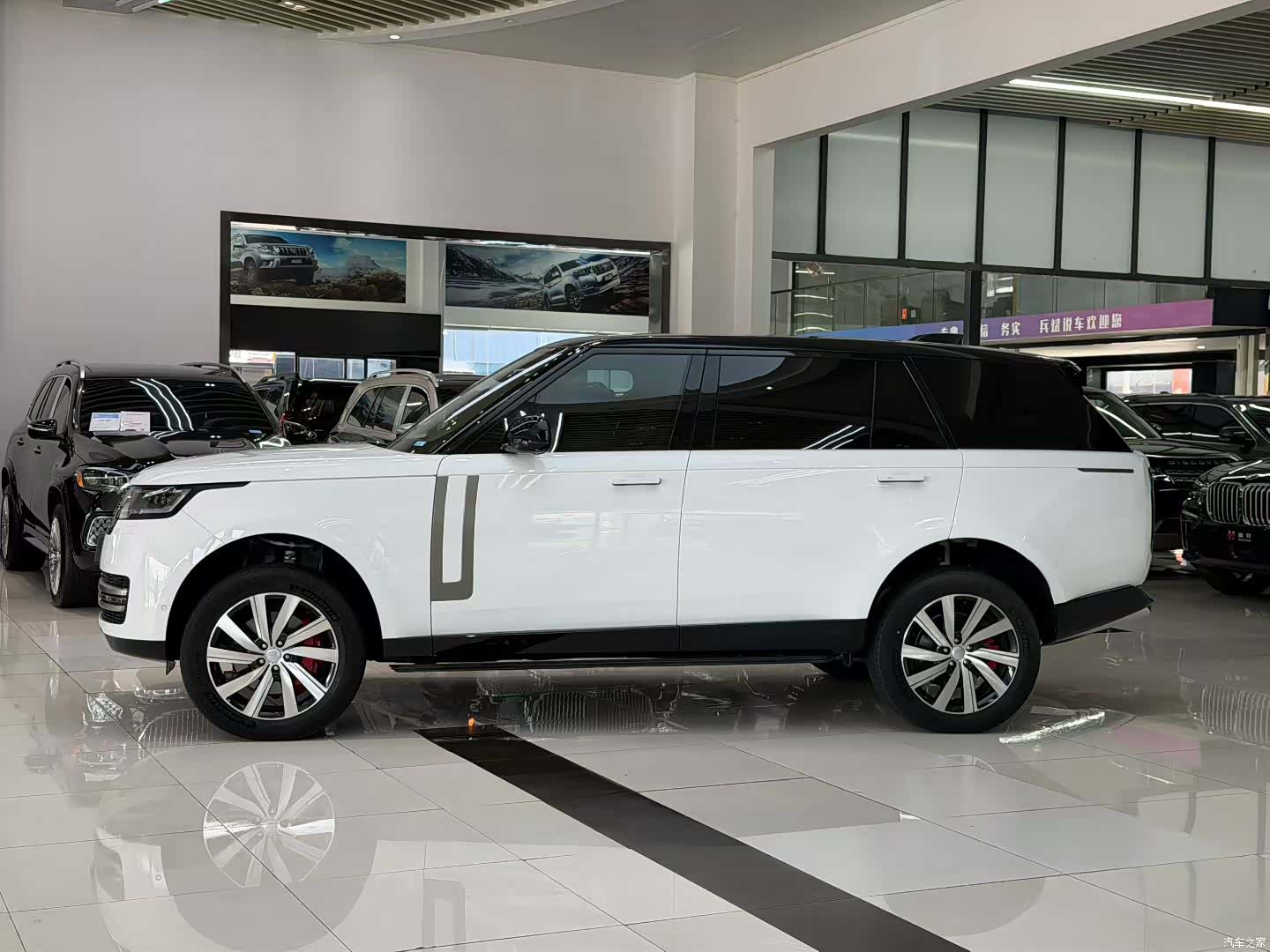 Land Rover Range Rover, 2024 18