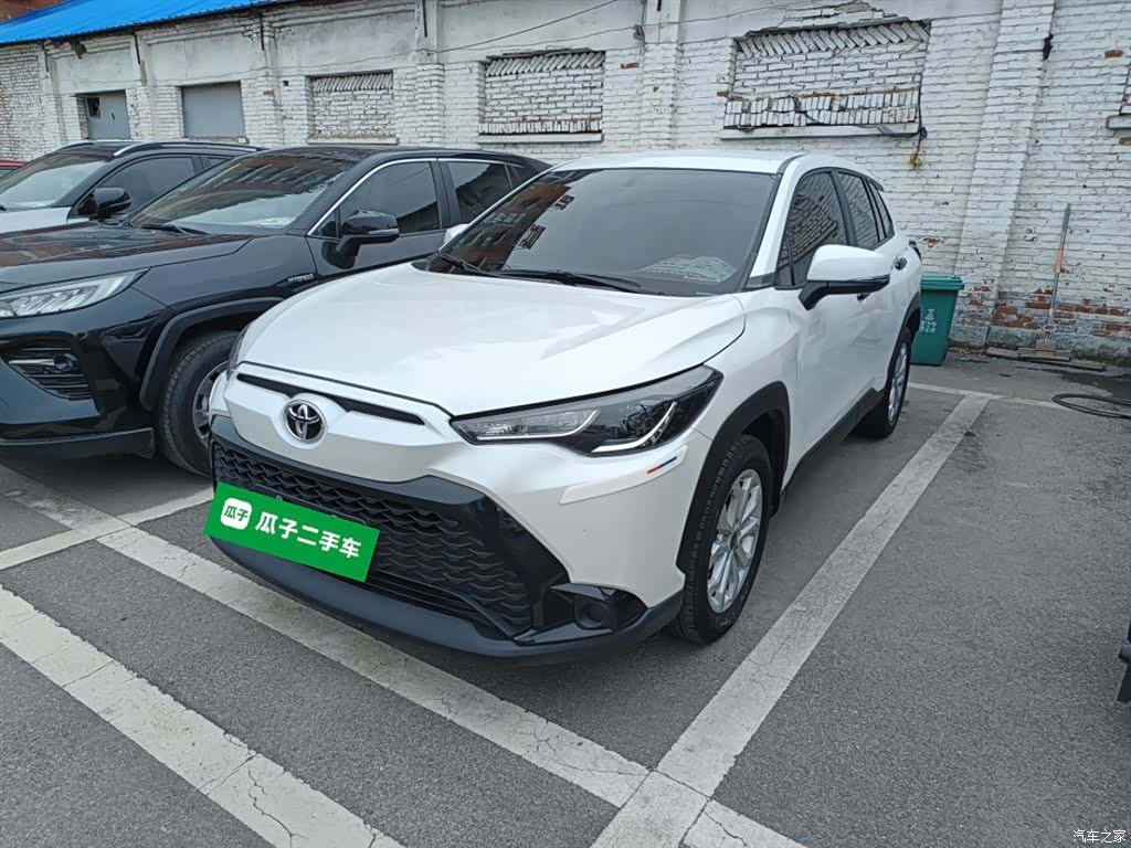 Toyota Frontlander, 2023 1
