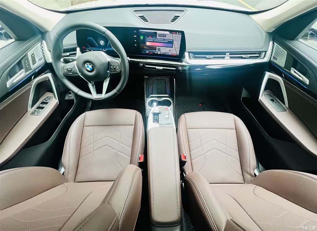 BMW X1, 2025 15