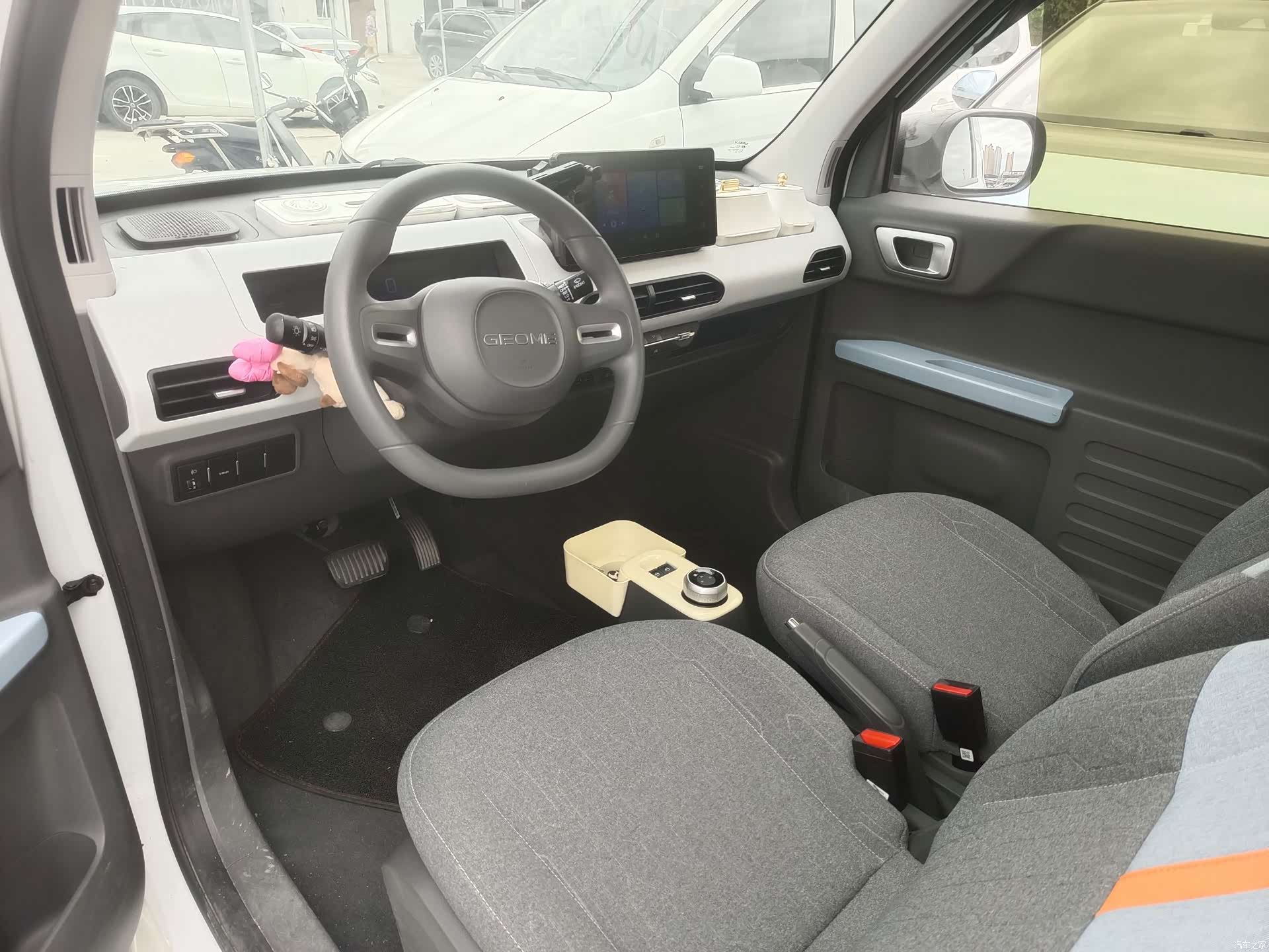 Geely Panda, 2023 все фото