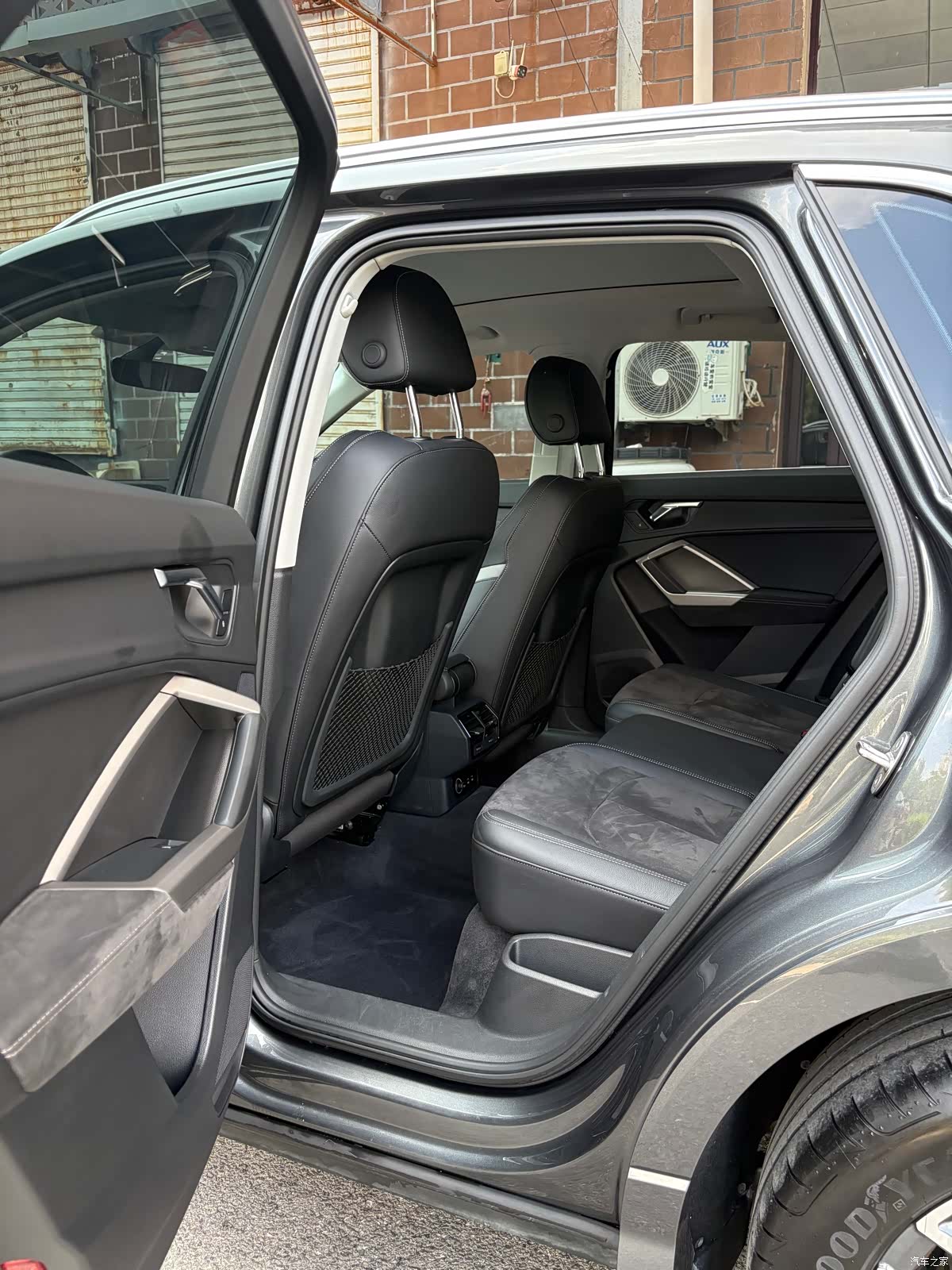 Audi Q3, 2022 8