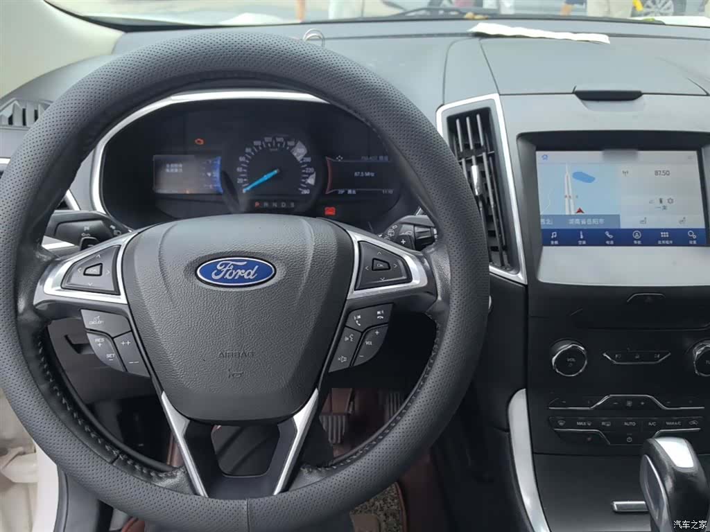 Ford Edge, 2016 10