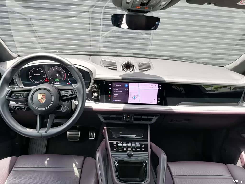 Porsche Cayenne, 2025 все фото