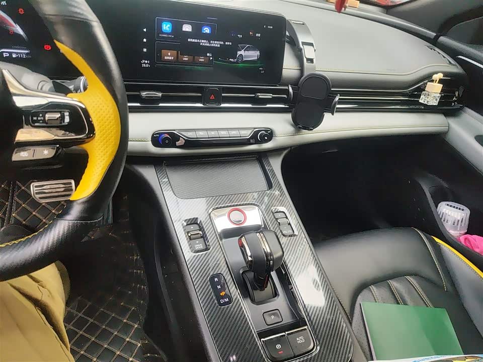 Trumpchi Shadow Leopard