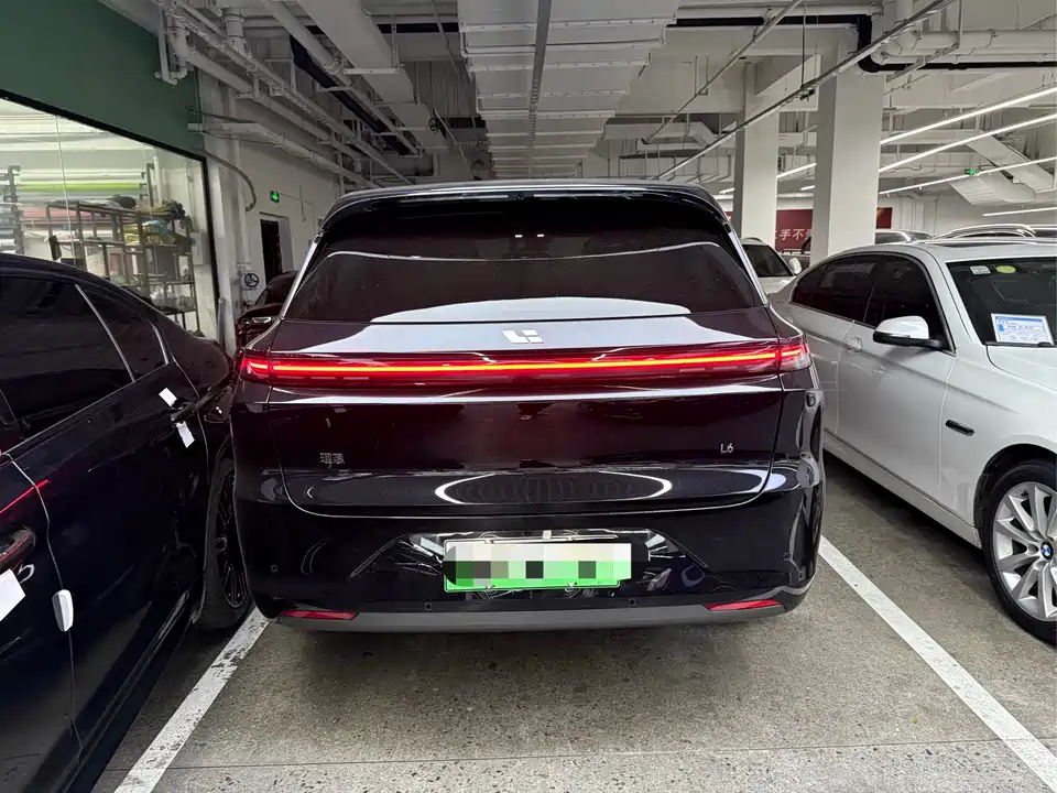 Li Auto Ideal L6