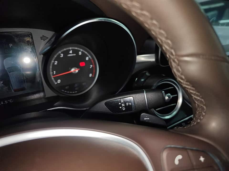 Mercedes-Benz GLC Mercedes-Benz GLC