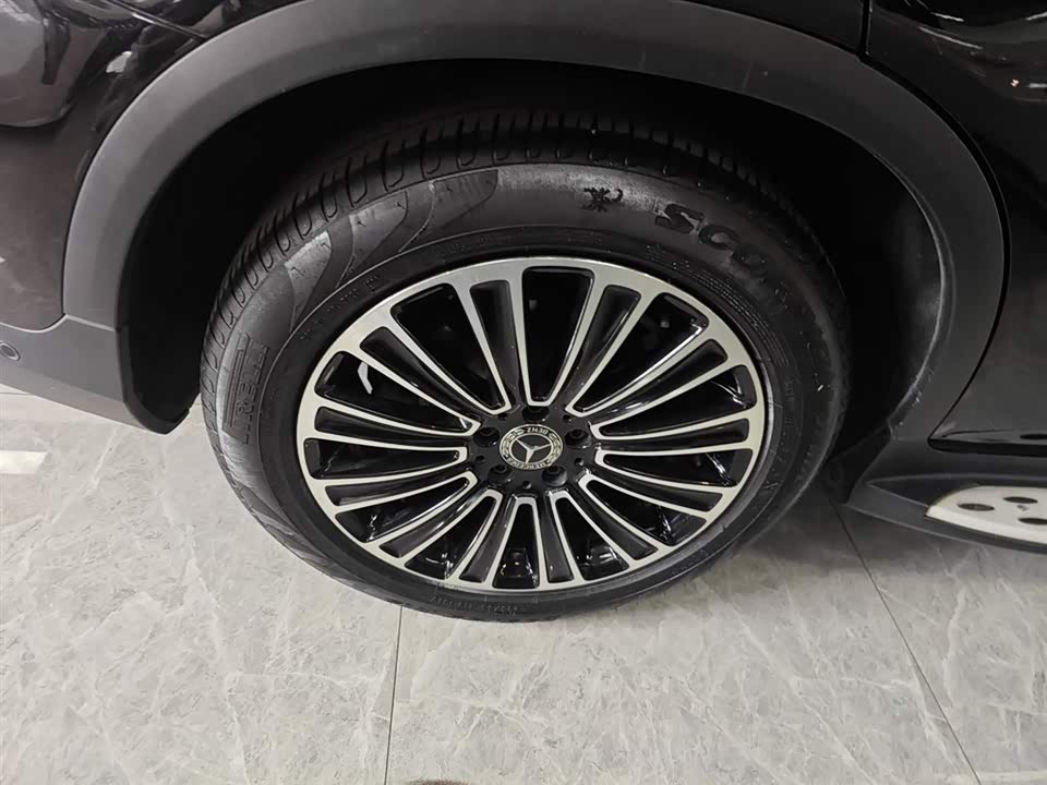 Mercedes-Benz GLC Mercedes-Benz GLC
