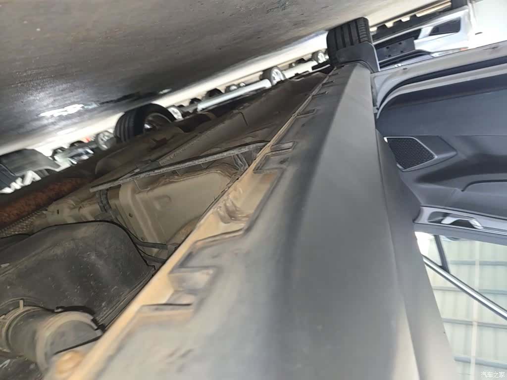 Geely Emgrand, 2016 22