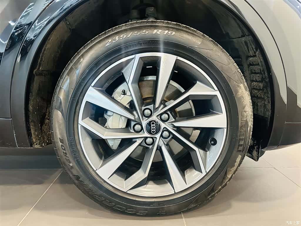 Audi Q5L, 2023 15