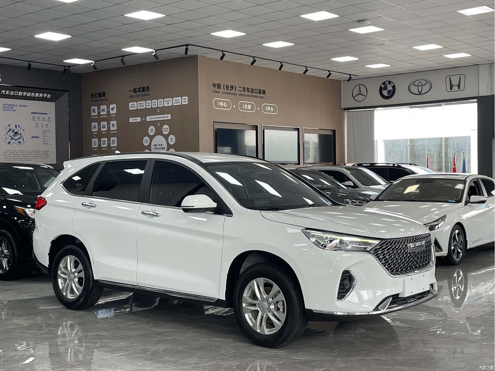 Haval M6, 2022 3
