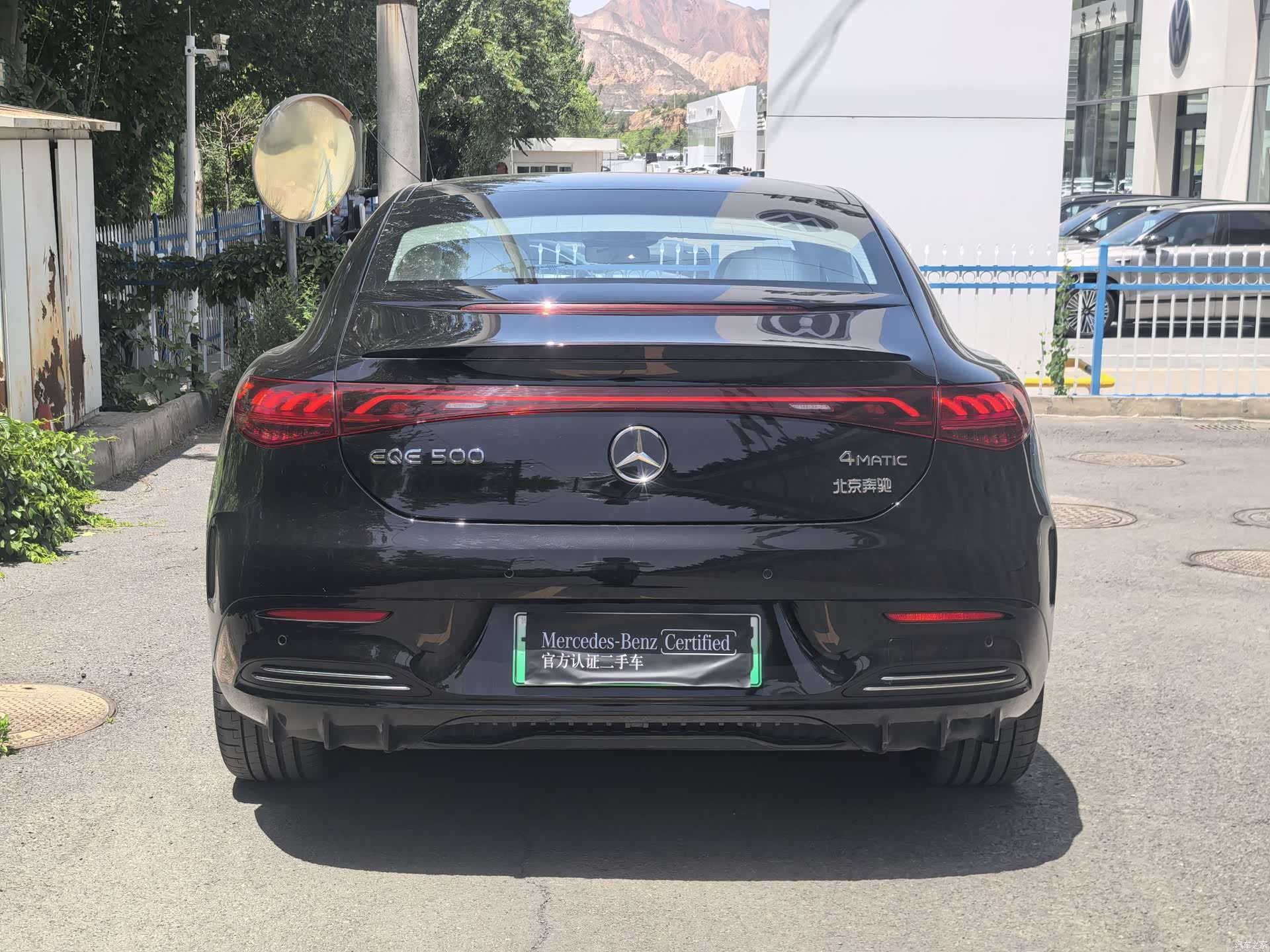 Mercedes-Benz EQE, 2025 8