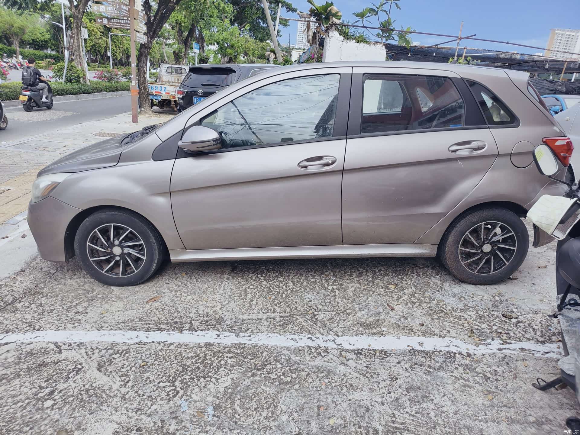 BAIC D20, 2015 3