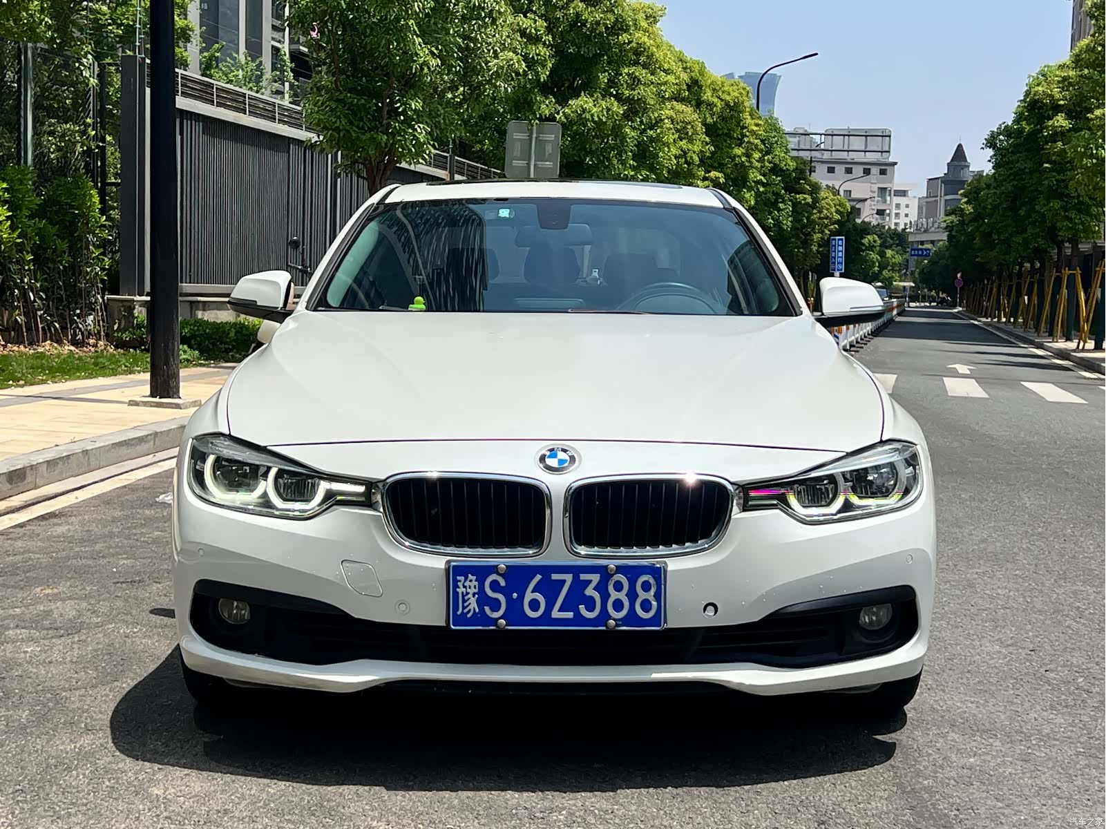 BMW 3 Series, 2017 2