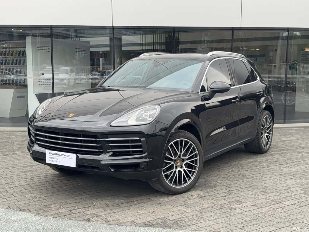 Porsche Cayenne, 2022 2