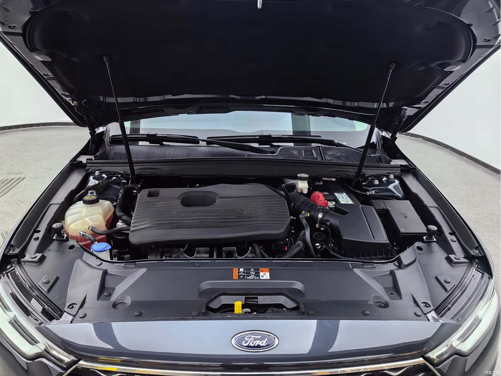 Ford Taurus, 2021 8