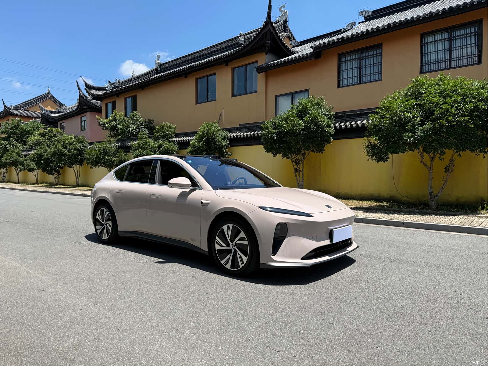NIO ET5, 2023 3