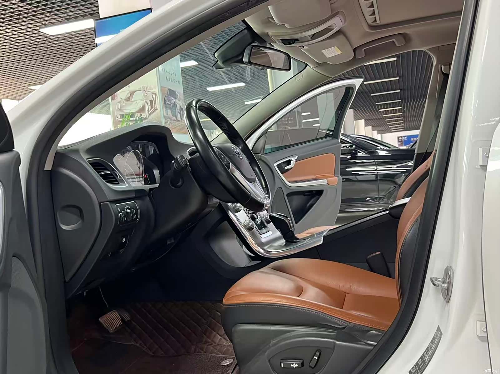 Volvo S60, 2015 14