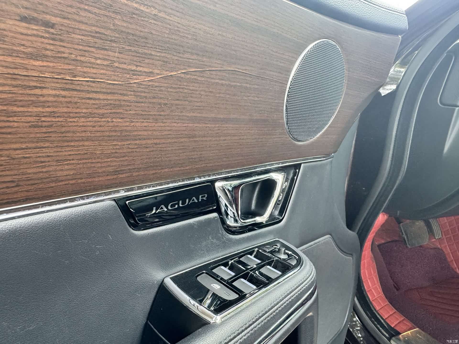 Jaguar XJ, 2014 26