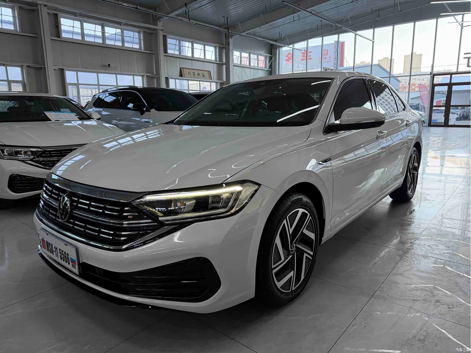 Volkswagen Sagitar, 2022 1