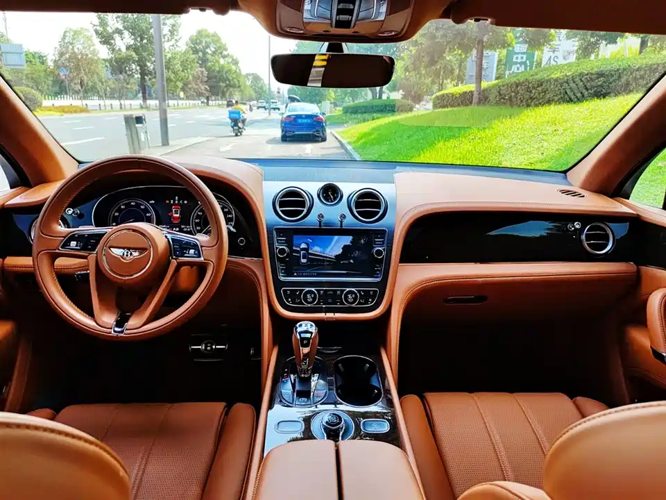 Bentley Tim Yue Bentley Tim Yue