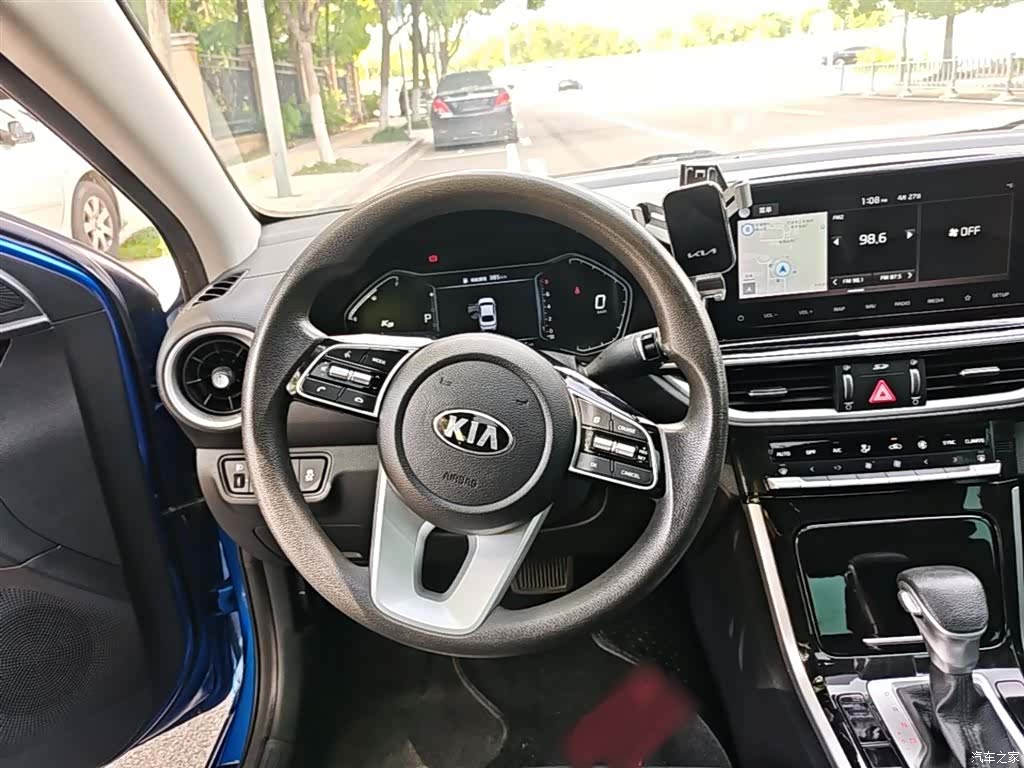 Kia K3, 2019 11