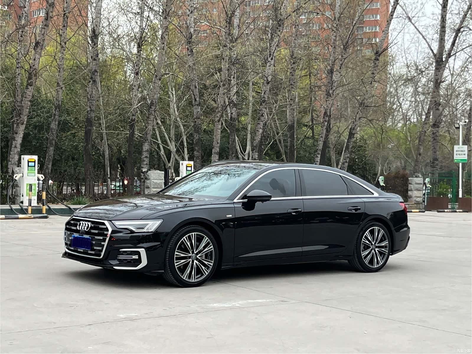 Audi A6L, 2021 1