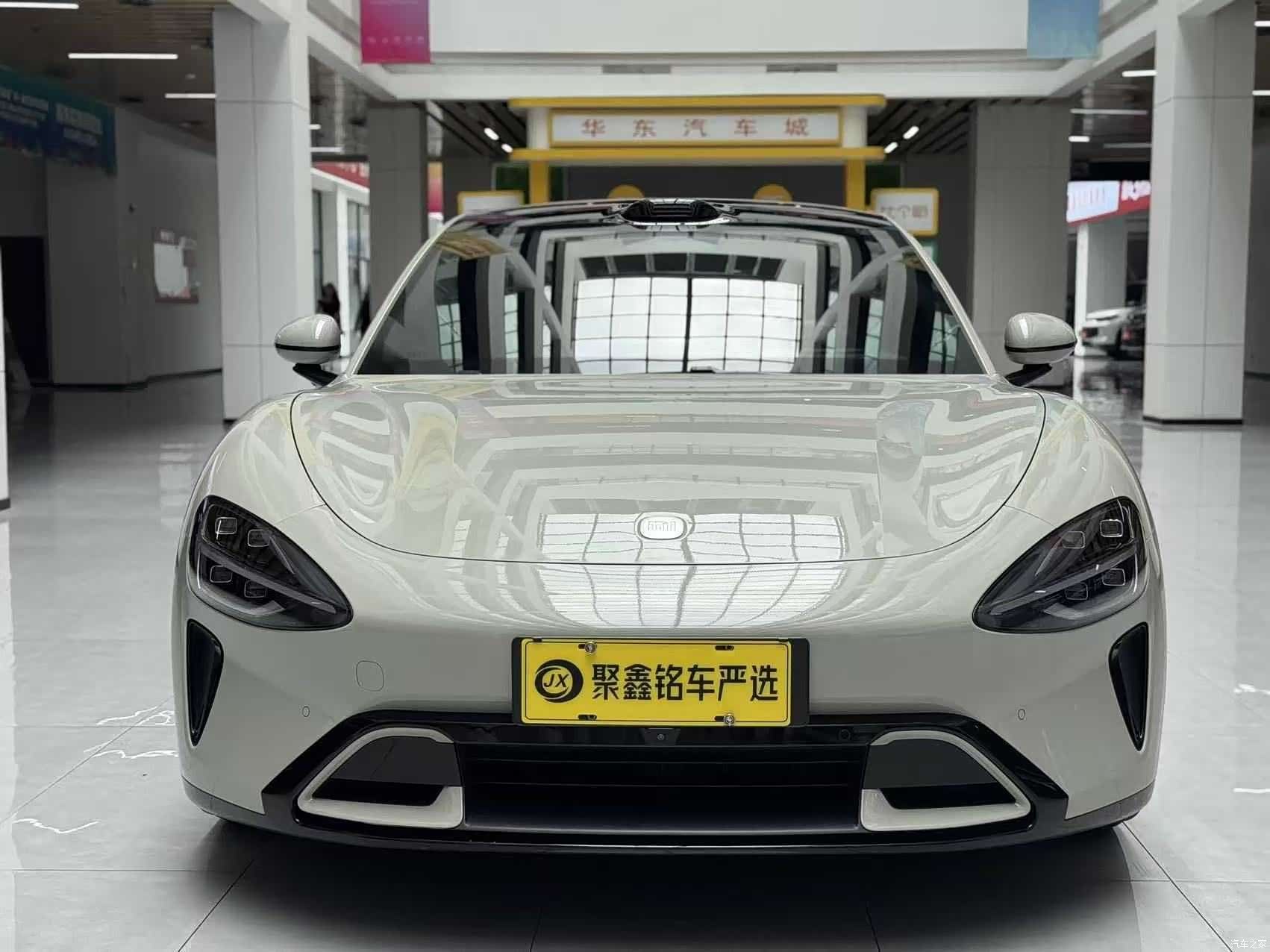 Xiaomi SU7, 2025 3