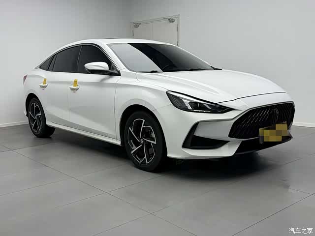 MG MG5, 2023 3
