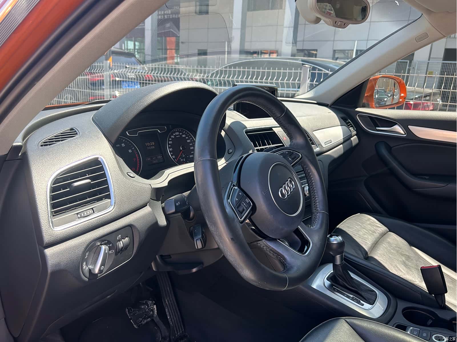 Audi Q3, 2013 11