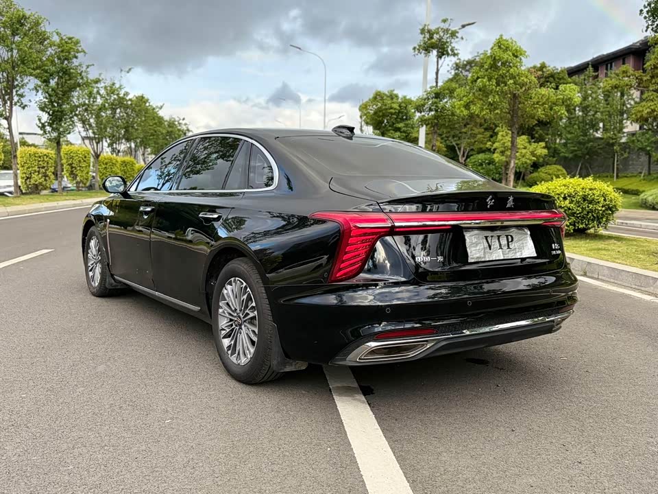 Hongqi H5