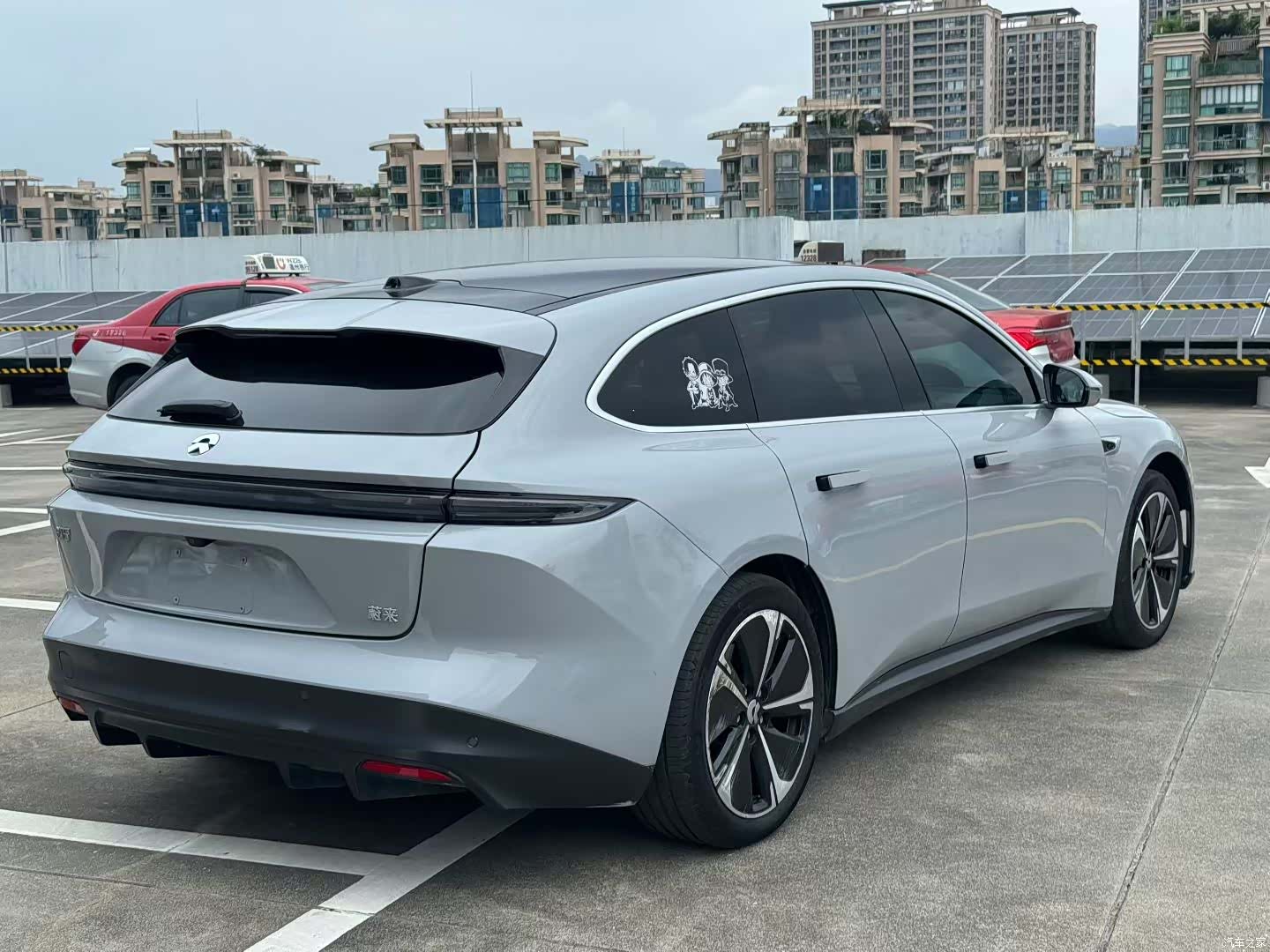 NIO ET5, 2024 все фото