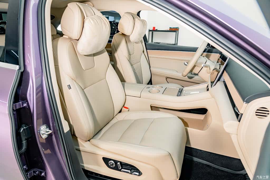 AITO M5, 2025 21