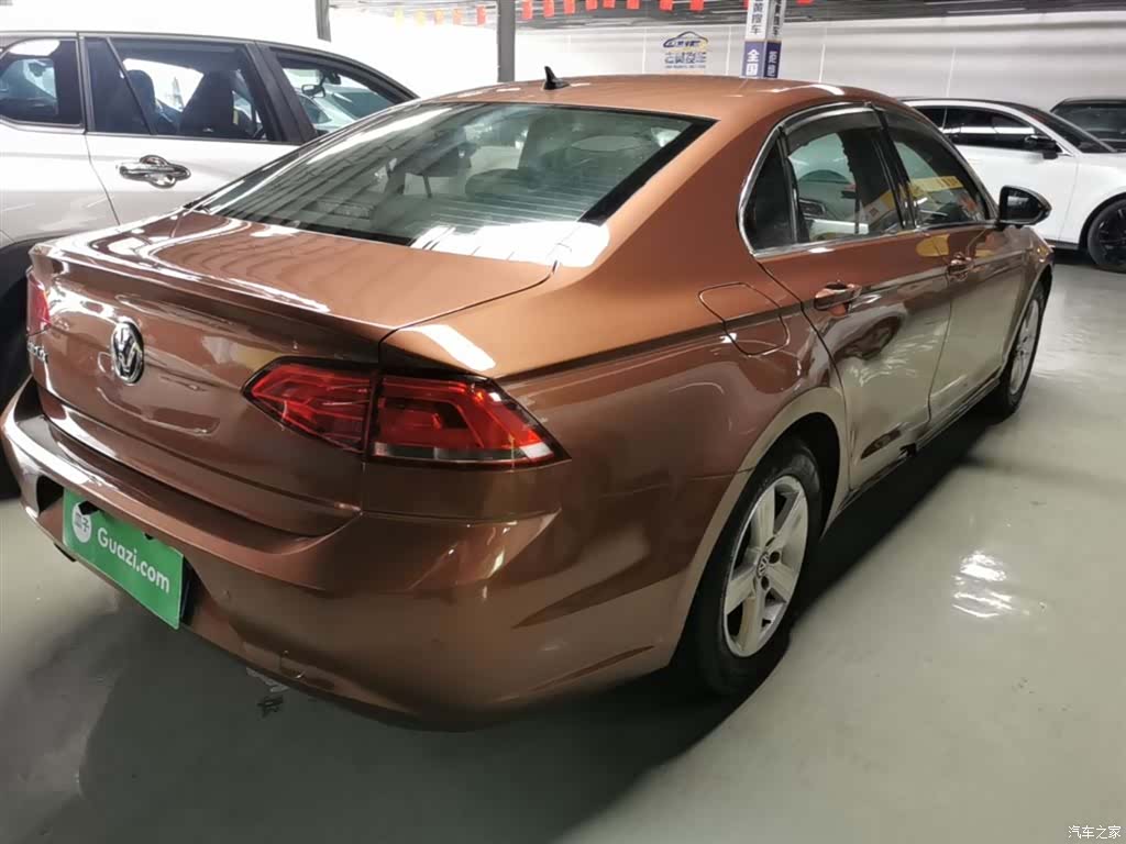 Volkswagen Lamando, 2016 7