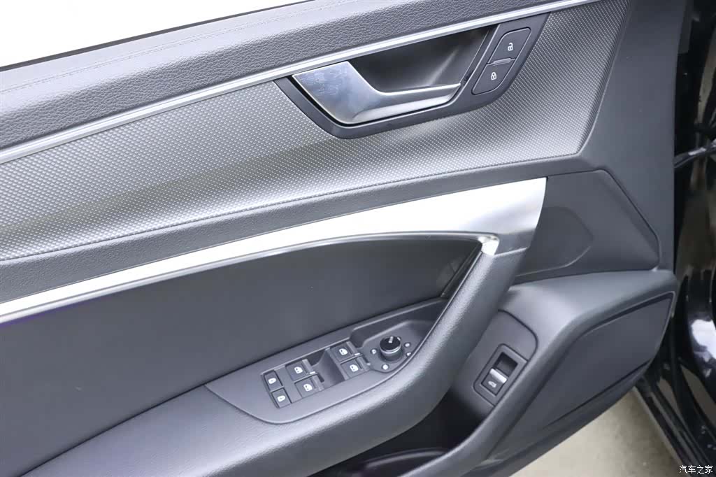 Audi A6L, 2020 14