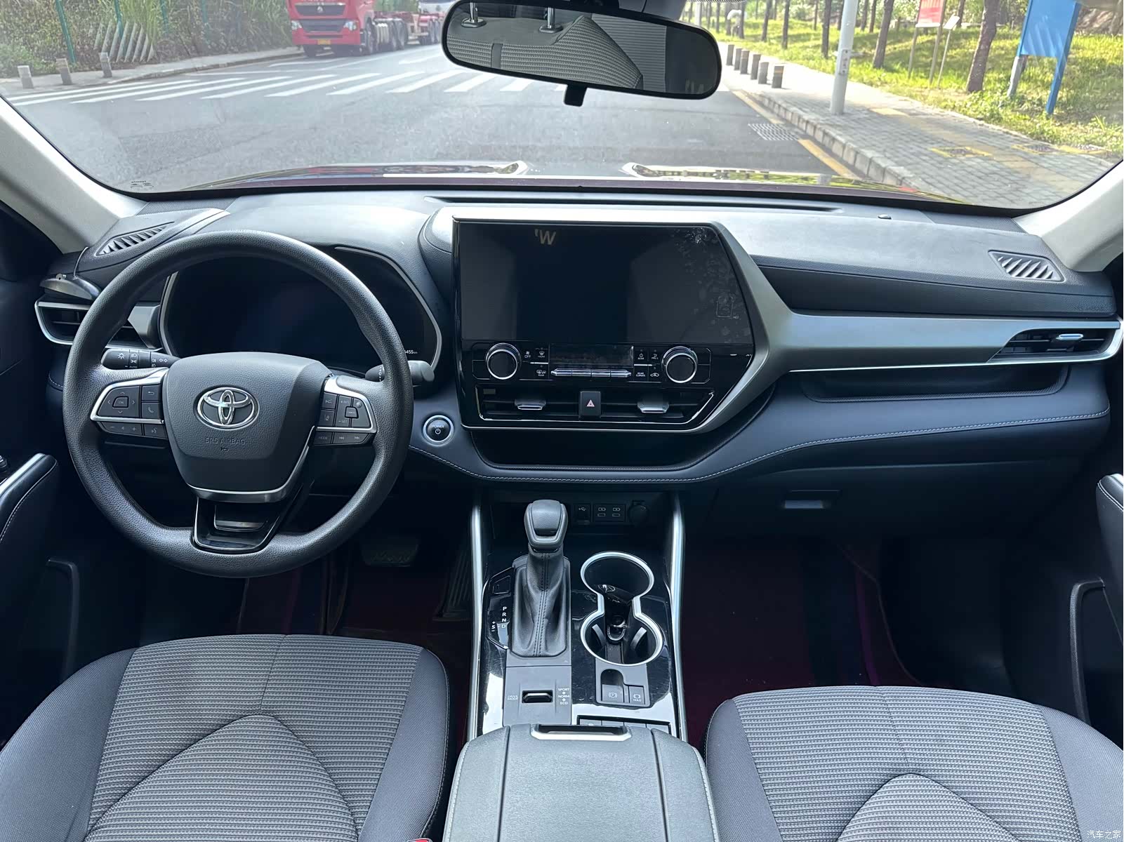 Toyota Highlander, 2024 9