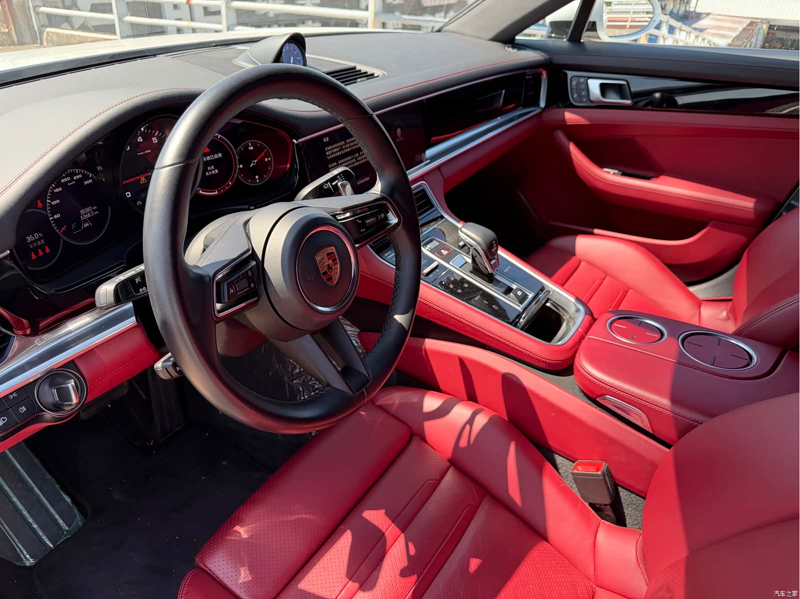 Porsche Panamera, 2023 13