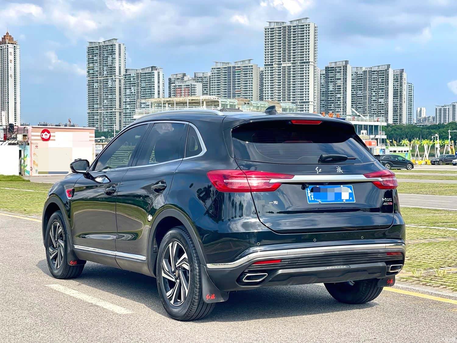 Hongqi HS5, 2020 8