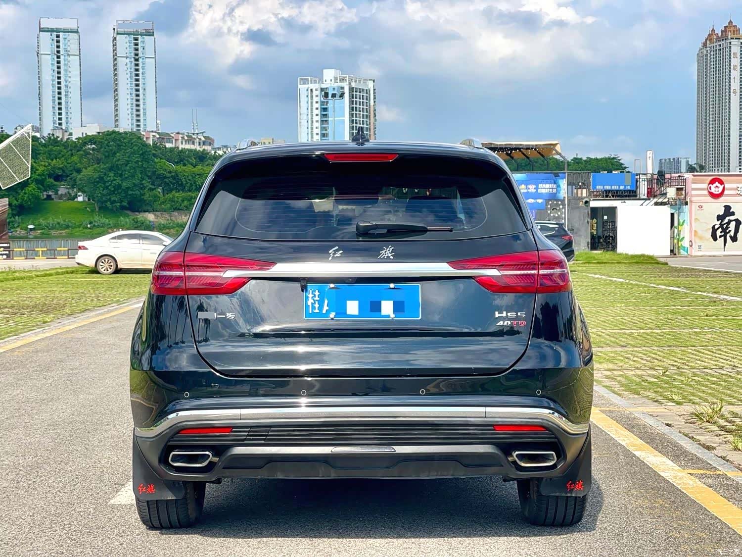 Hongqi HS5, 2020 9