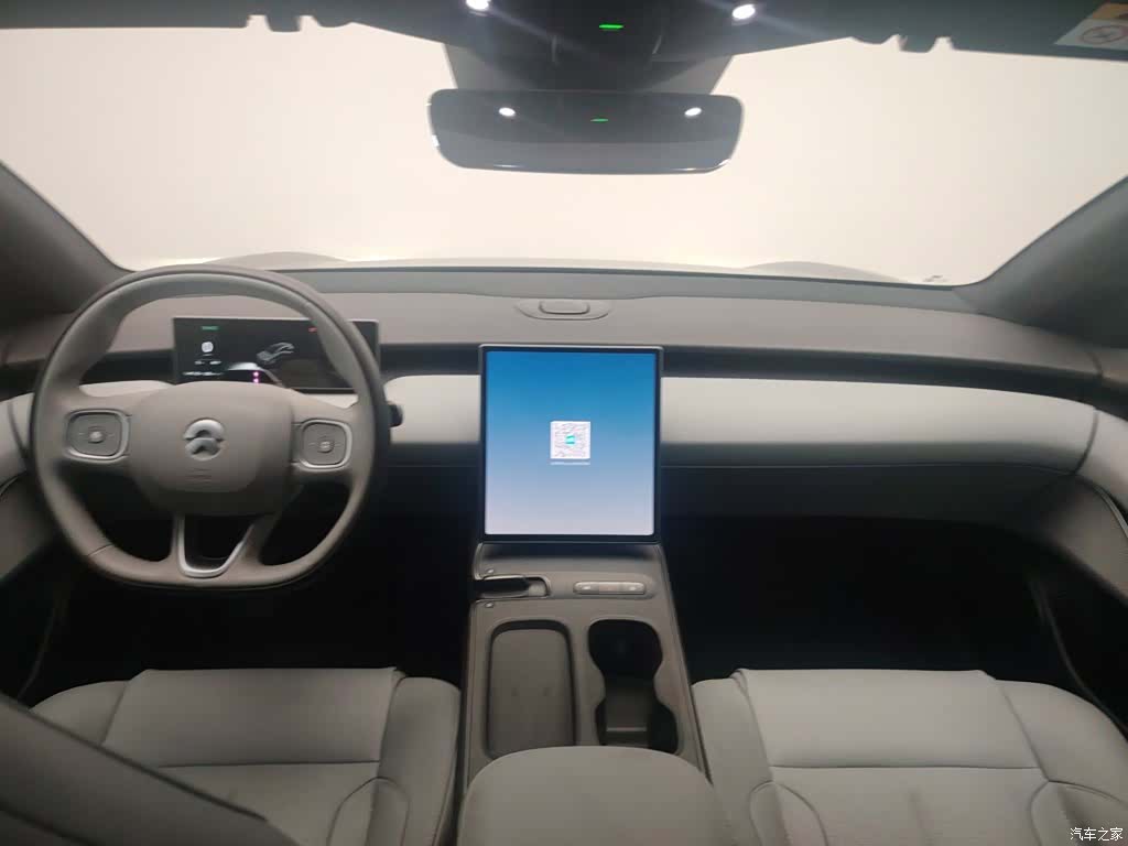 NIO ET5, 2024 все фото