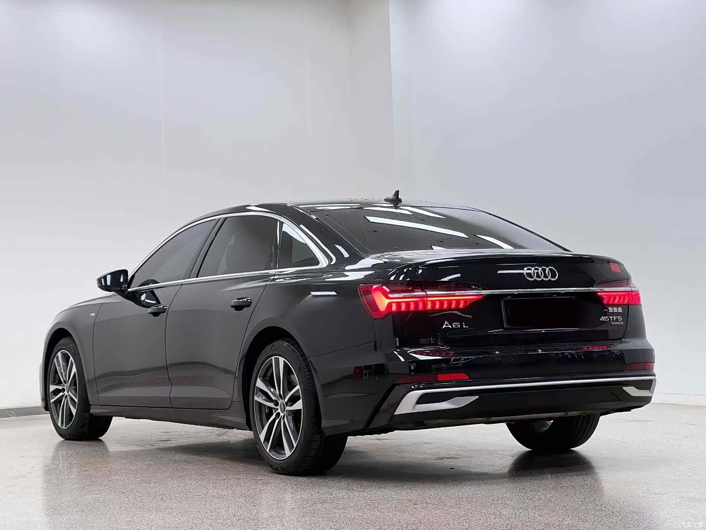 Audi A6L, 2025 7