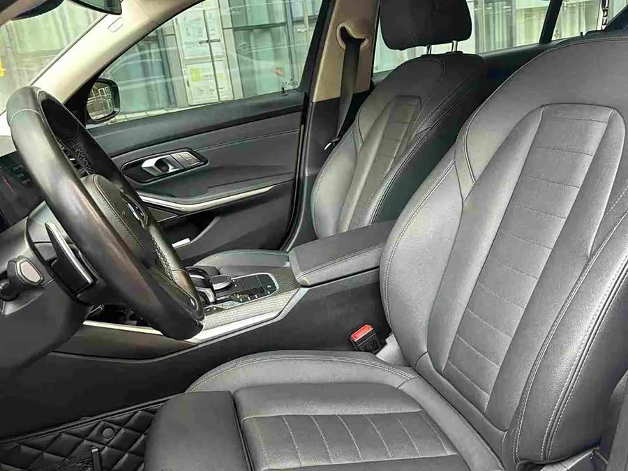 BMW 3 Series 2021, фото 9