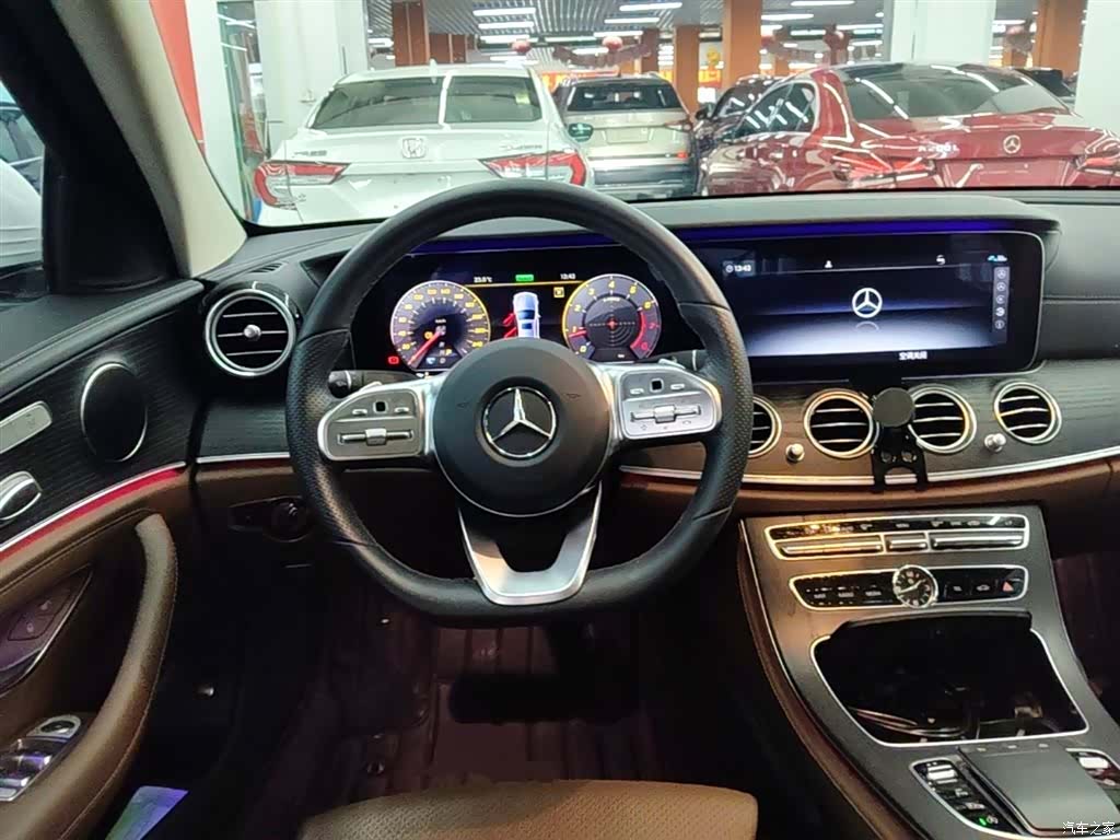 Mercedes-Benz E-Class, 2020 11