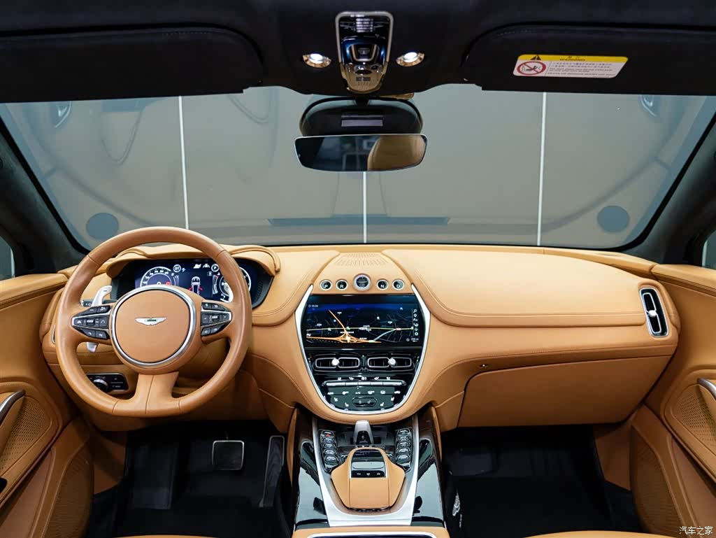 Aston Martin DBX, 2024 12