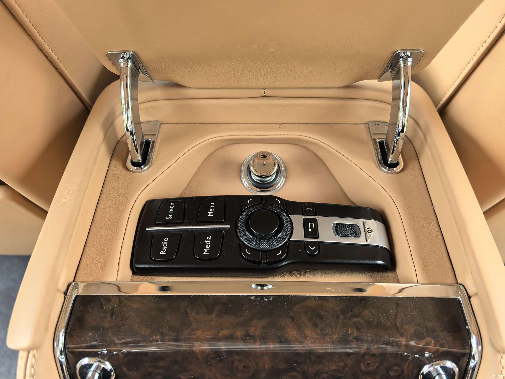 Bentley Mulsanne, 2015 26