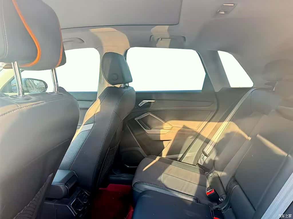 Audi Q3, 2023 3