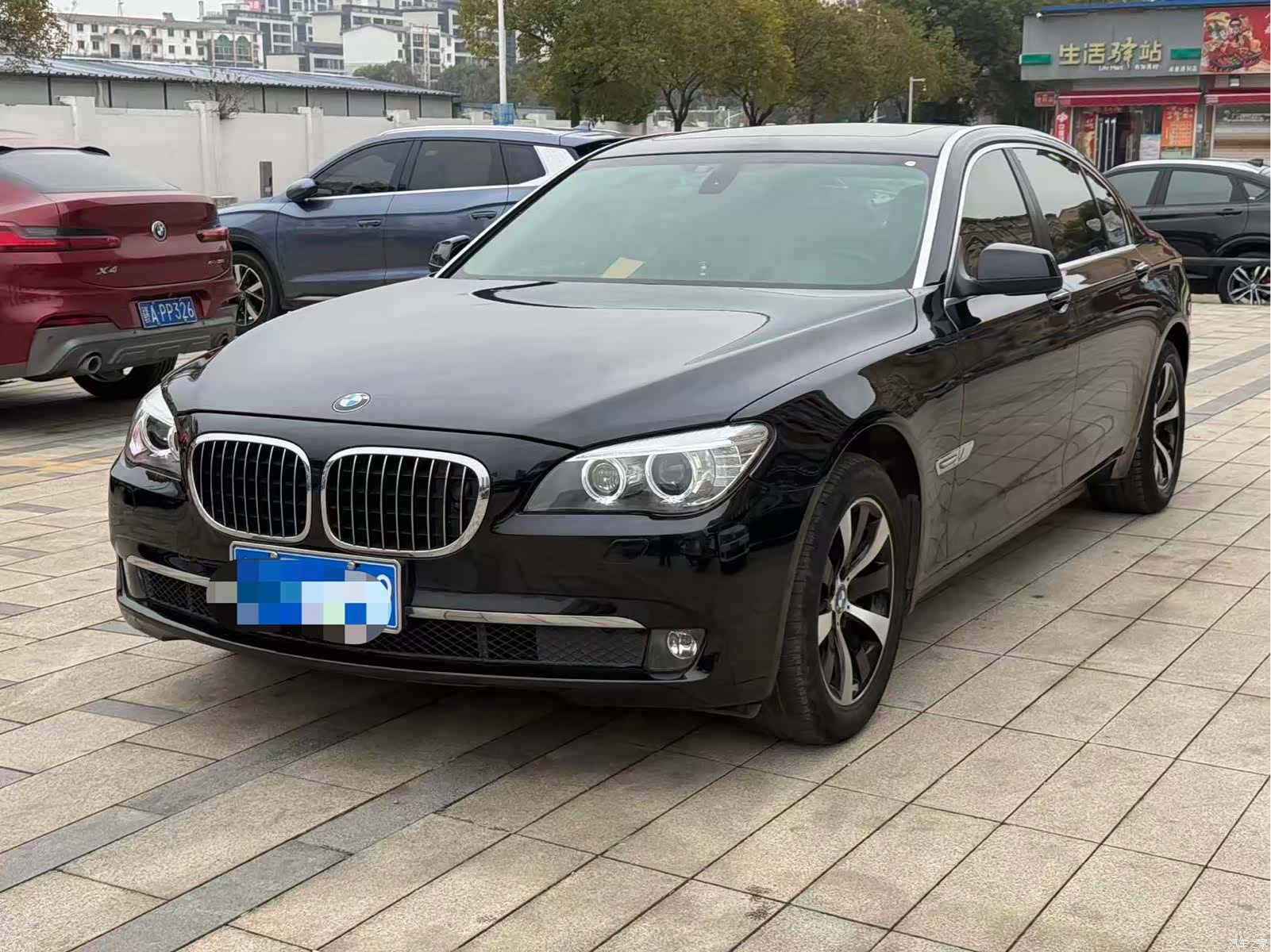 BMW 7 Series, 2012 1