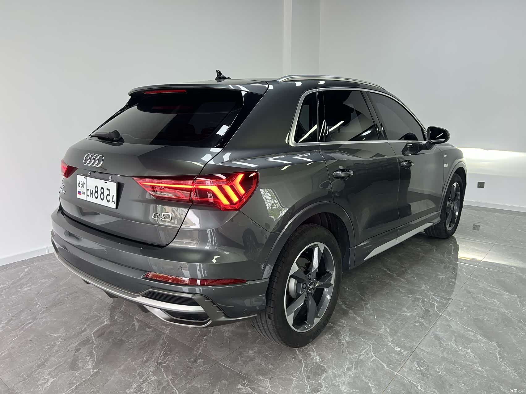 Audi Q3, 2023 6
