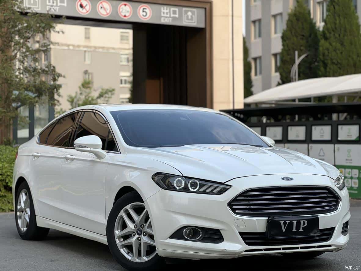 Ford Mondeo, 2016 3