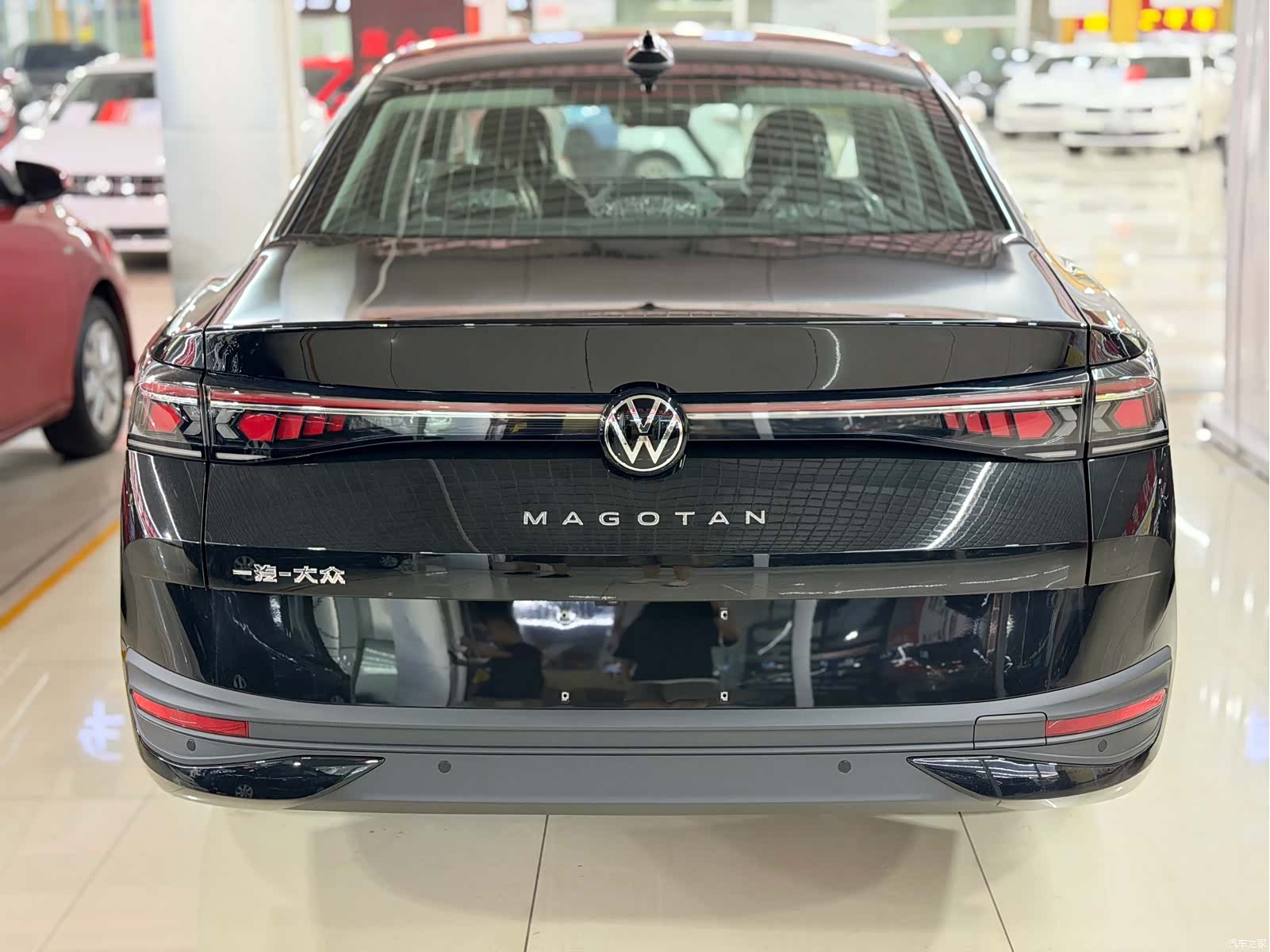 Volkswagen Magotan, 2026 3